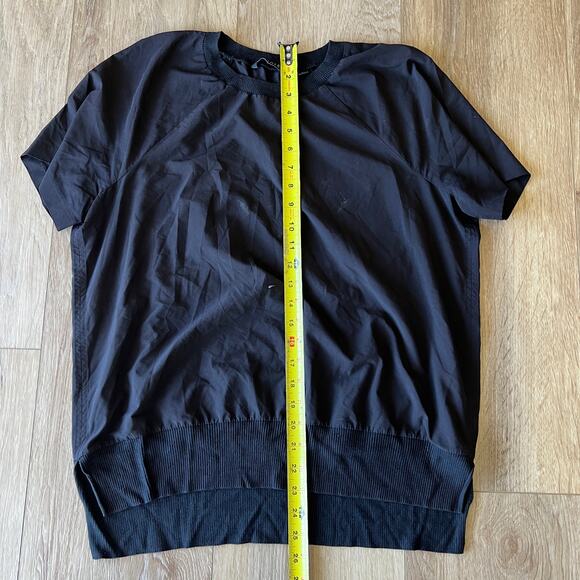 ATHLETA Women's Zephyr Tee Size M In Black - Picture 6 of 9